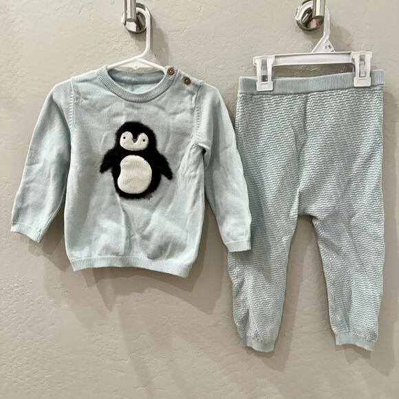 Tu Light Blue Penguin Sweater & Joggers Outfit - Picture 1 of 13